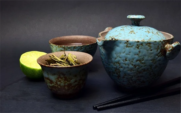 牡丹の移植は秋がベスト！成功するコツと注意点